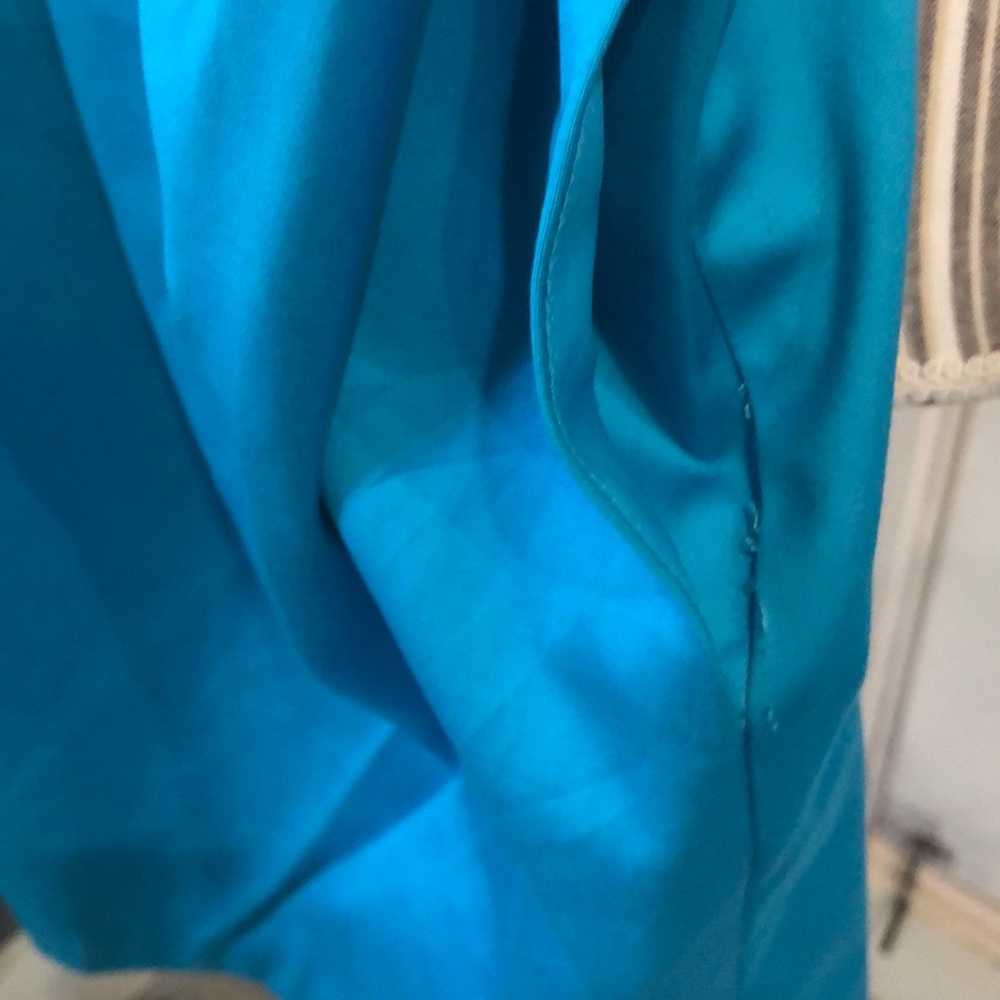 David’s Bridal Malibu blue dress with side pockets - Picture 11 of 16